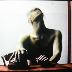 男人添女人阴帝全视频
